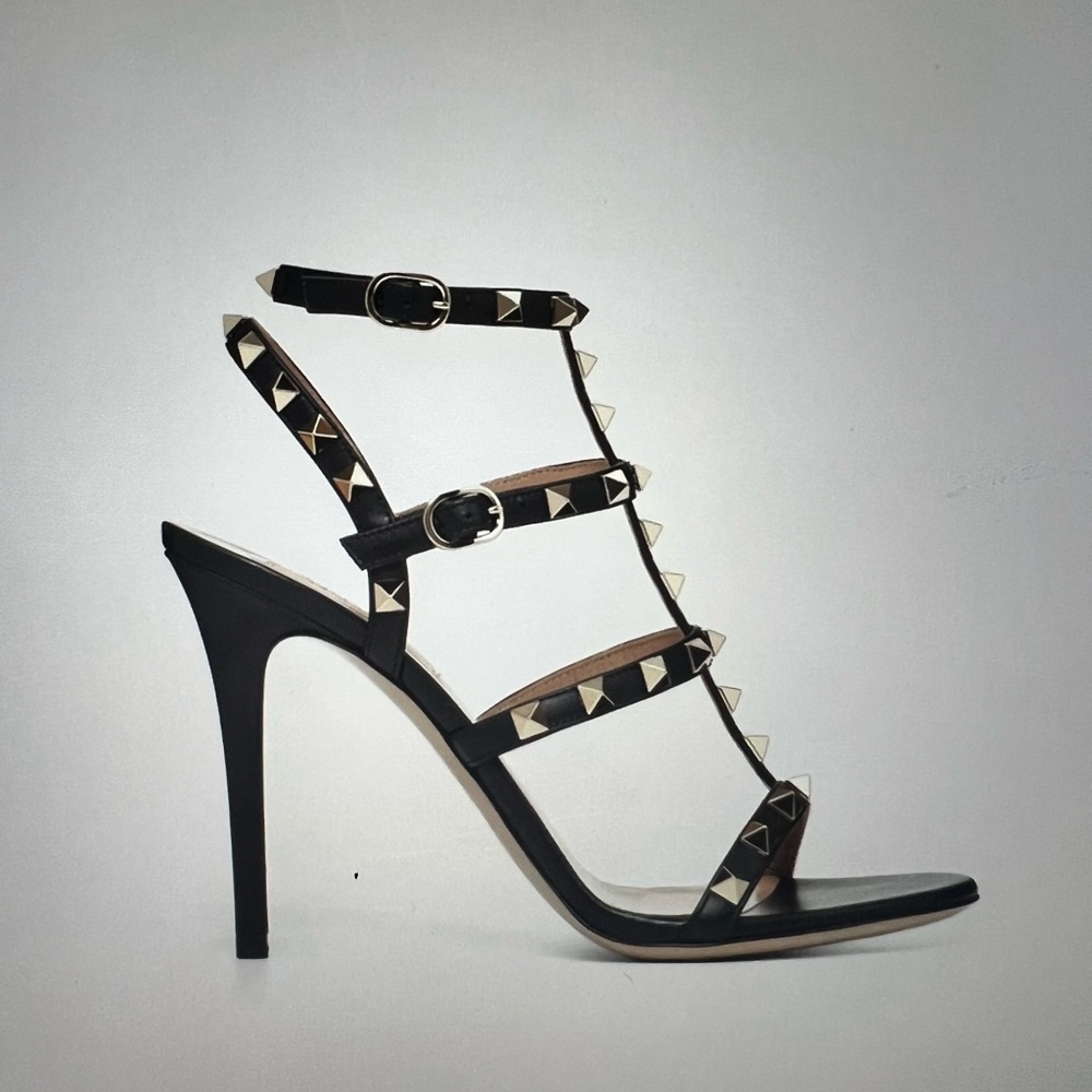 Valentino Garavani Rockstud Black Leather High Heel Sandals Size 38 USA Sz 8
